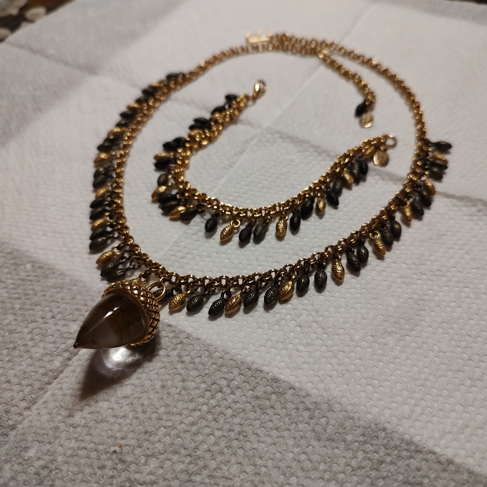 Ladies Dexter Wilson necklace and matching bracelet